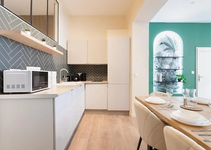 Appartement L'oree Du Beffroi - T3 *